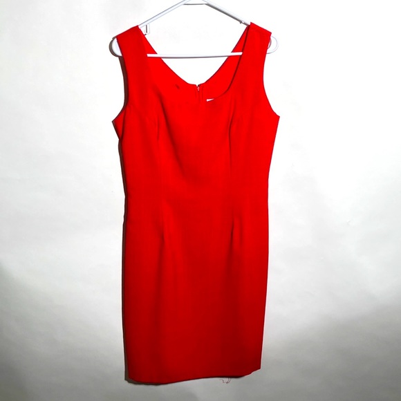 Classic red summer dress - Picture 1 of 3